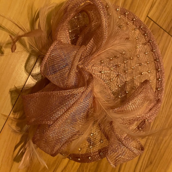 Fascinator by John Lewis & Partners UK. - Picture 5 of 6